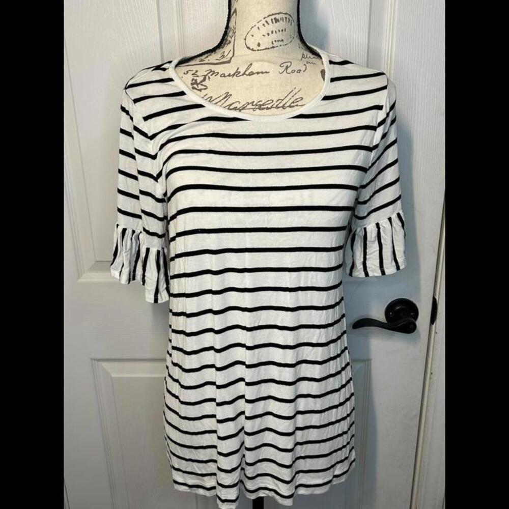 philosophy black/white stripped t-shirt with ruffle sleeves Women's size M